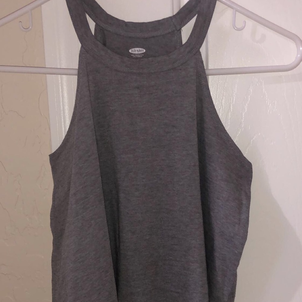 Grey tank top